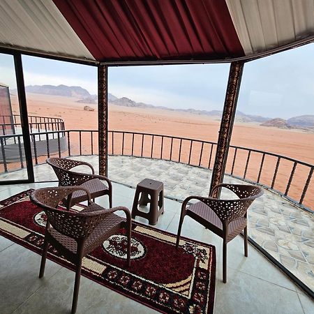 Wadi Rum Candles Camp Zewnętrze zdjęcie