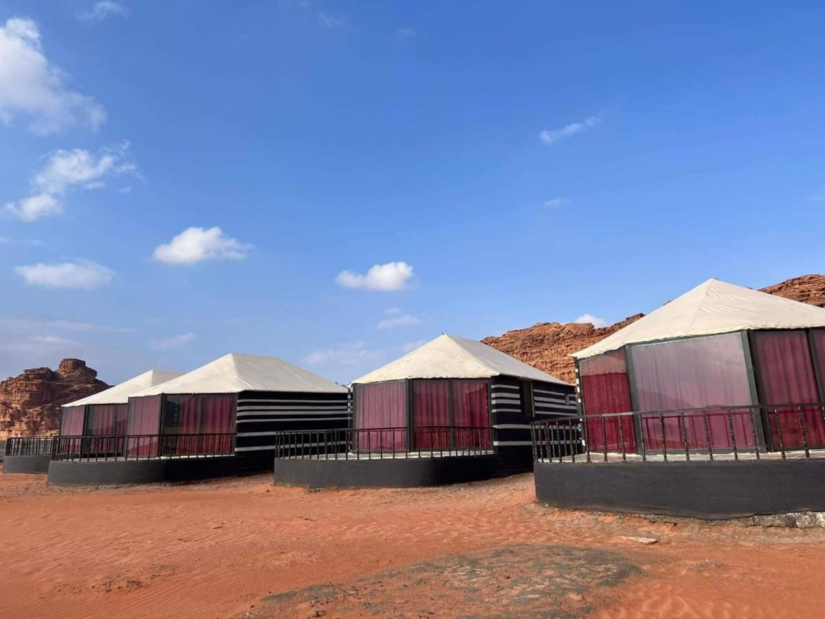 Wadi Rum Candles Camp Zewnętrze zdjęcie