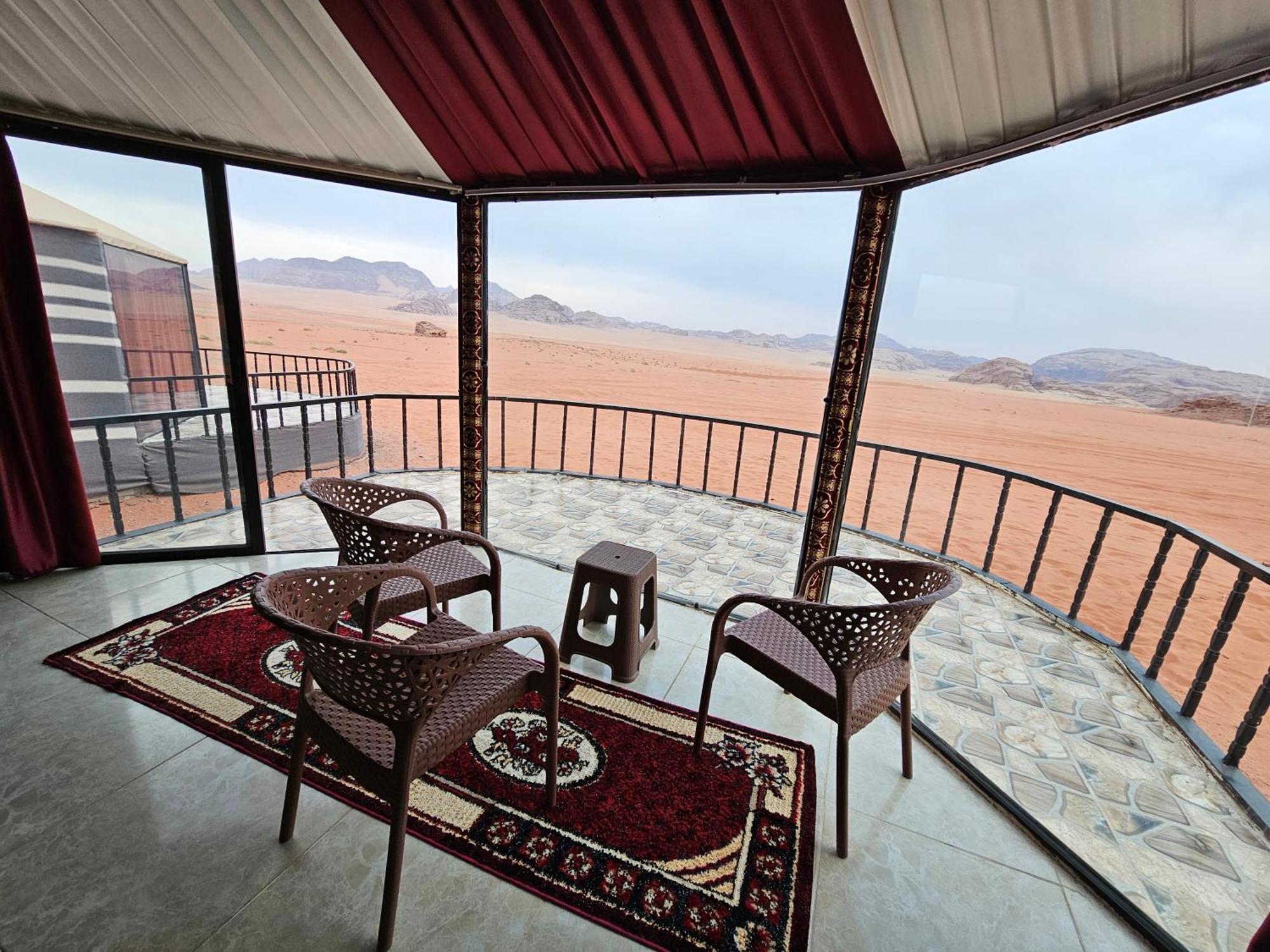 Wadi Rum Candles Camp Zewnętrze zdjęcie