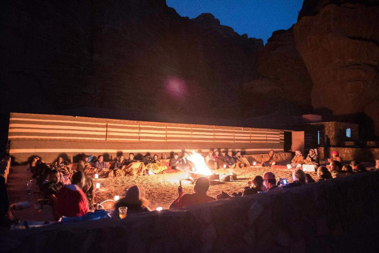 Wadi Rum Candles Camp Zewnętrze zdjęcie