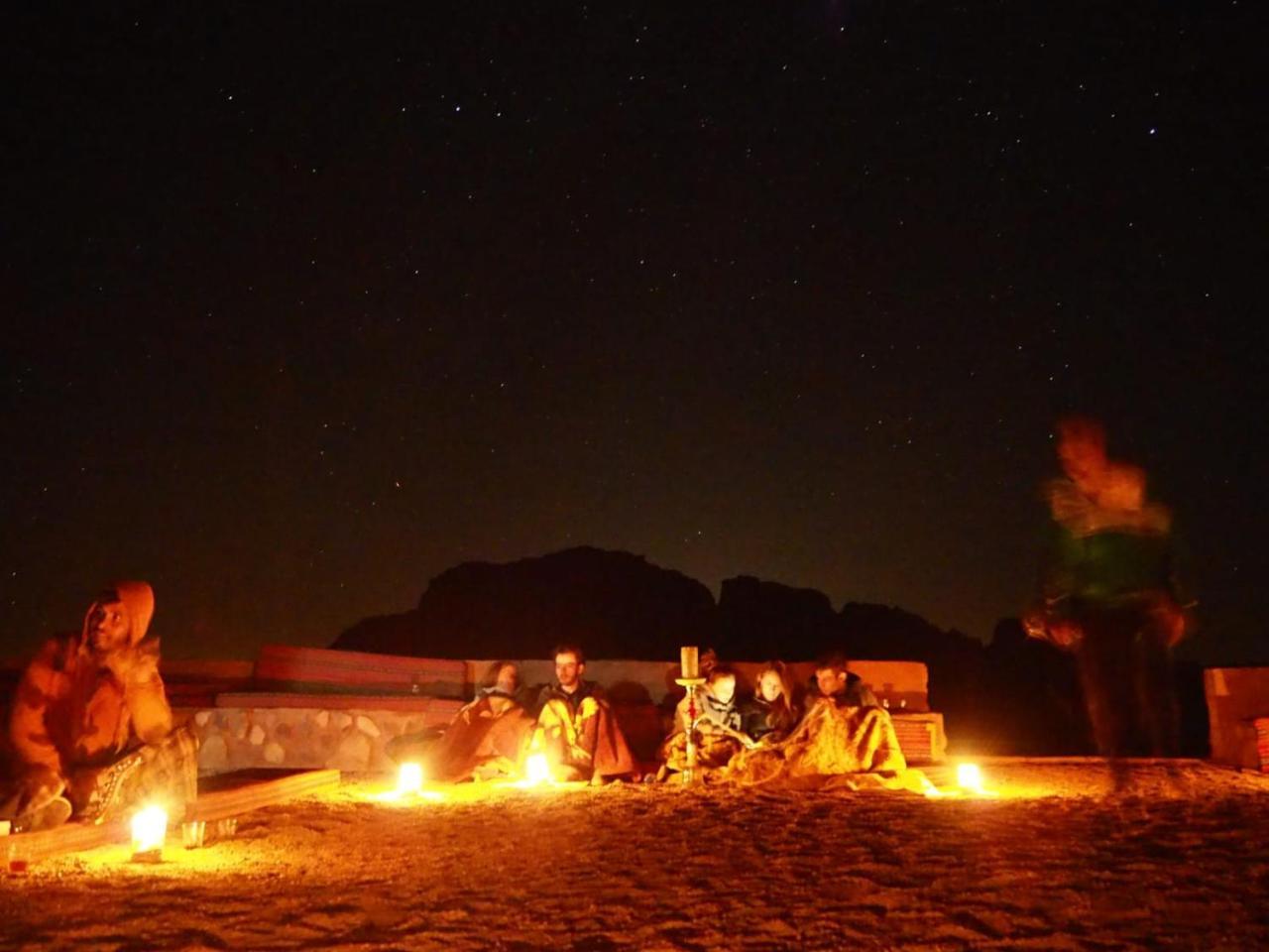 Wadi Rum Candles Camp Zewnętrze zdjęcie